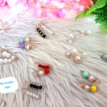 Par broches de perlas para ropa