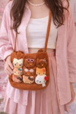 Bolso afelpado pequeño Hello Kitty