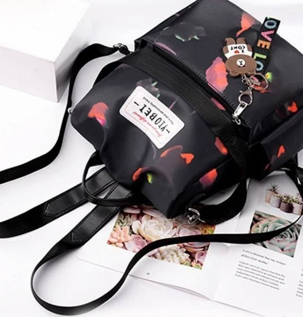 Mochila con llavero - Imagen 1