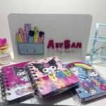 Mini libreta Kuromi con separadores, pasta dura