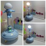 Lámpara recargable de escritorio modelo astronauta