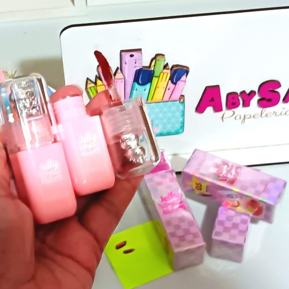 Lip gloss OLIBOLLA