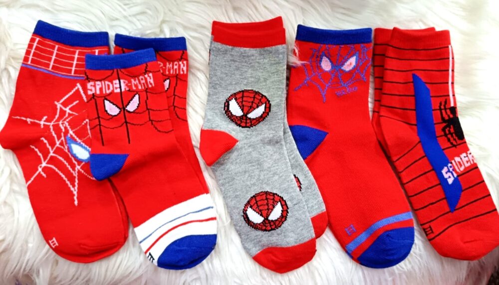 Medias Marvel para niños talla 5-6 - Imagen 1