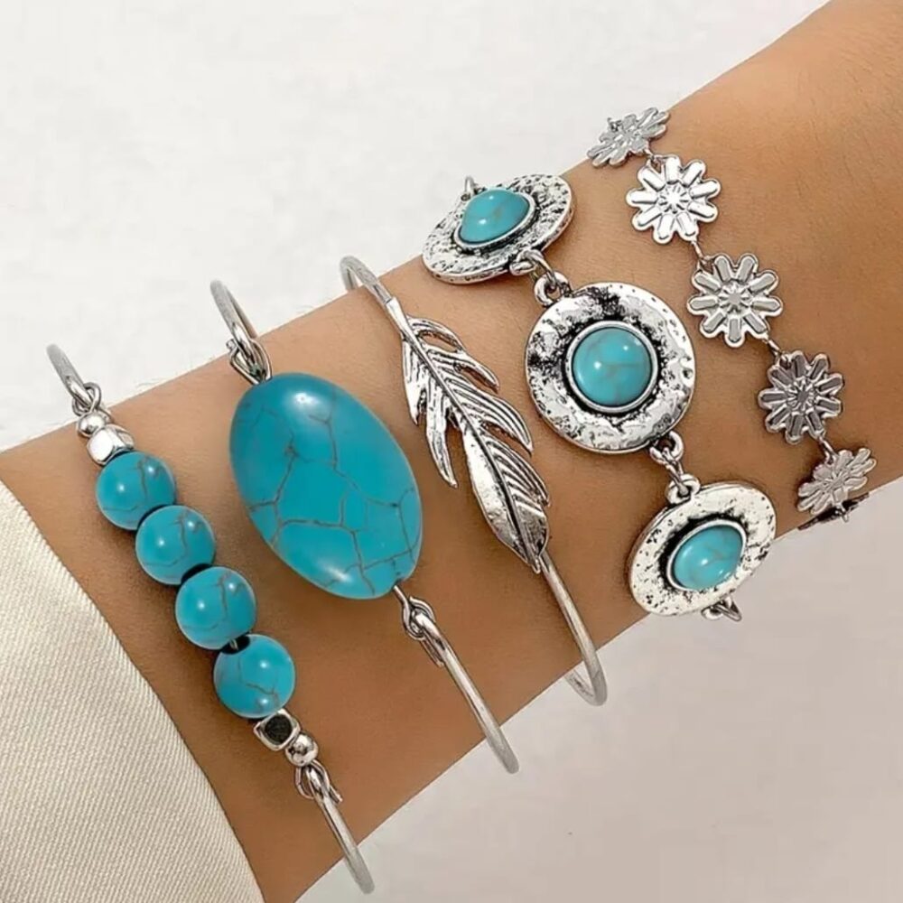 Set pulseras incrustada con turquesa estilo étnico