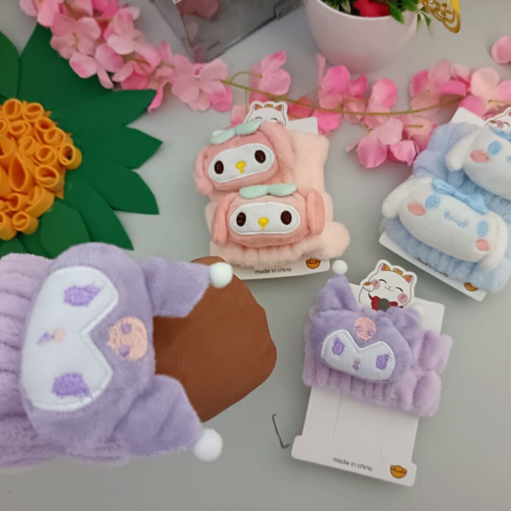Sudadera / moño Sanrio